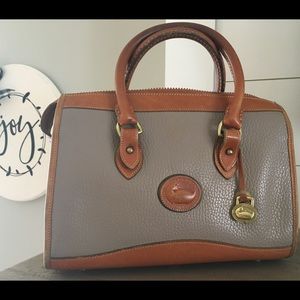 Vintage Dooney & Bourke Purse Shoulder Bag Taupe